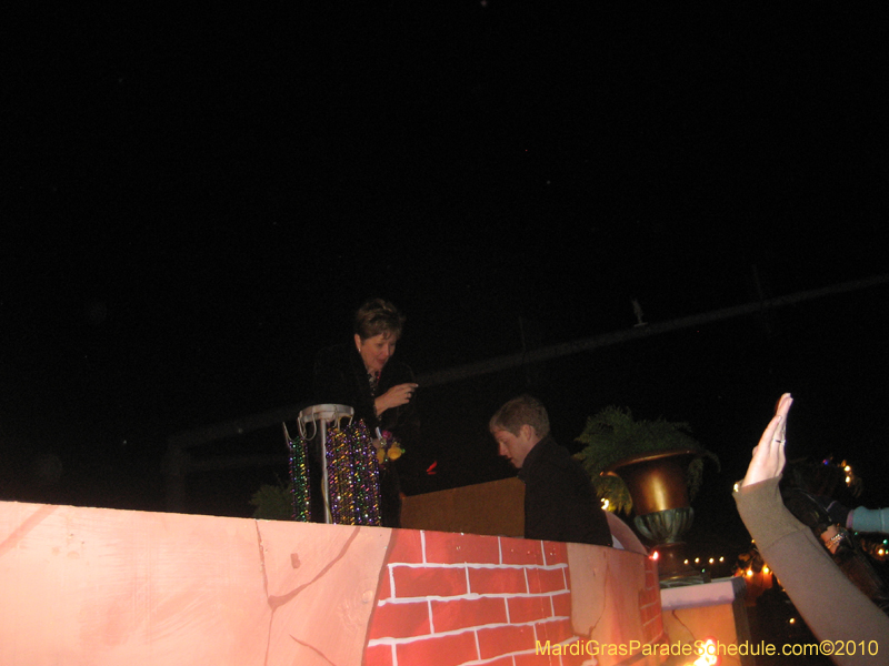 Krewe-of-Eve-2010-Mandeville-Mardi-Gras-063