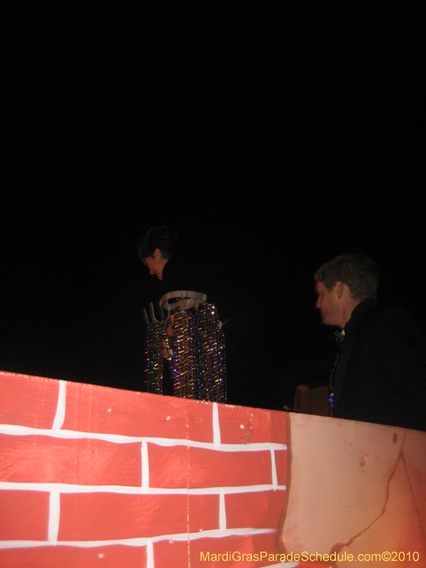 Krewe-of-Eve-2010-Mandeville-Mardi-Gras-064