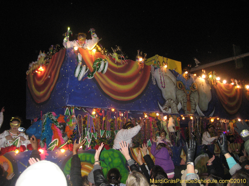 Krewe-of-Eve-2010-Mandeville-Mardi-Gras-066