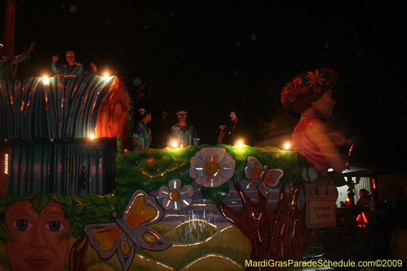 2009-Krewe-of-Excalibur-Mardi-Gras-Metairie-Louisiana-0347