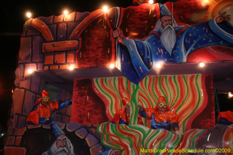 2009-Krewe-of-Excalibur-Mardi-Gras-Metairie-Louisiana-0367