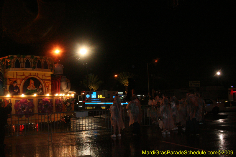 2009-Krewe-of-Excalibur-Mardi-Gras-Metairie-Louisiana-0369
