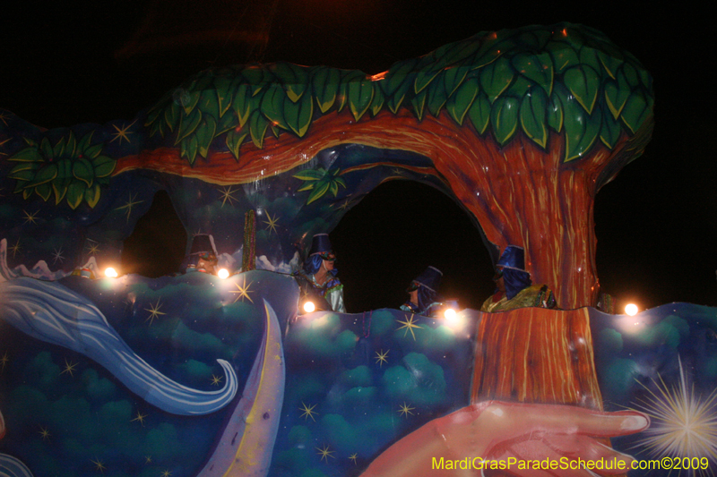 2009-Krewe-of-Excalibur-Mardi-Gras-Metairie-Louisiana-0390