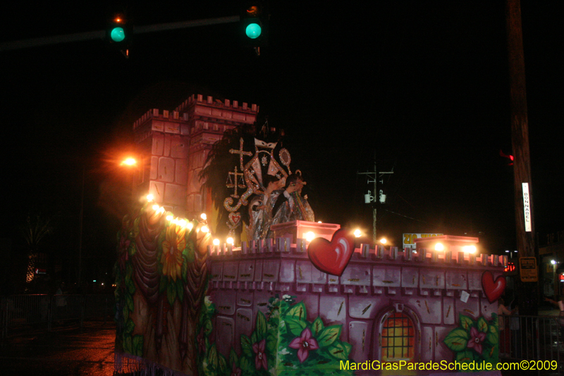 2009-Krewe-of-Excalibur-Mardi-Gras-Metairie-Louisiana-0399