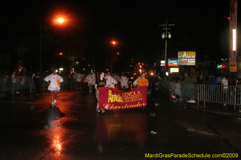 2009-Krewe-of-Excalibur-Mardi-Gras-Metairie-Louisiana-0400