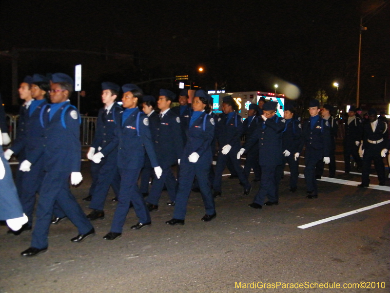 Krewe-of-Excalibur-2010-Mardi-Gras-Metairie-7556