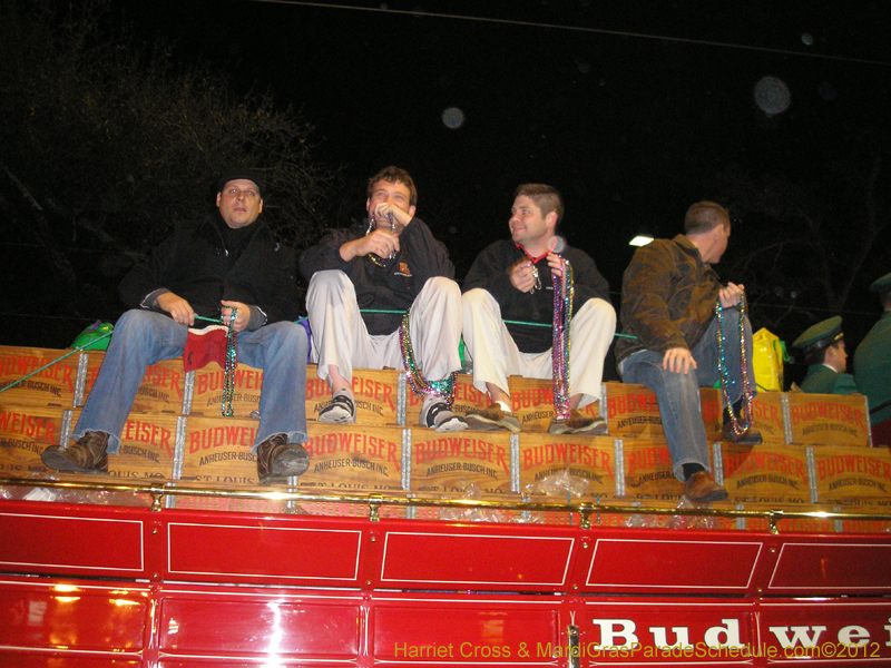 Knights-of-Excalibur-HC-2012-0002