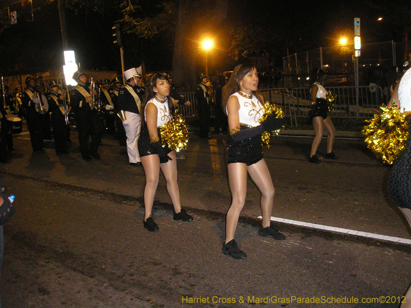 Knights-of-Excalibur-HC-2012-0011