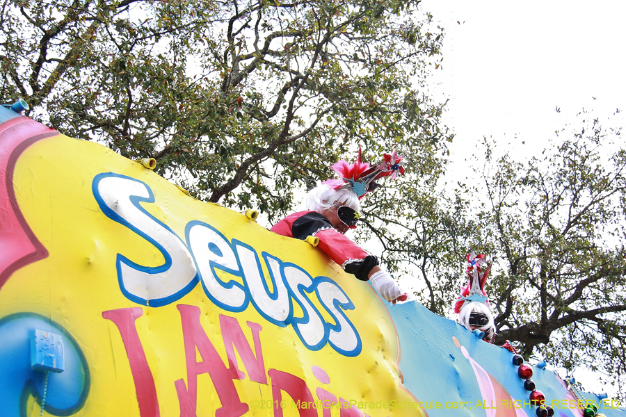 2016-Krewe-of-Femme-Fatale-003294