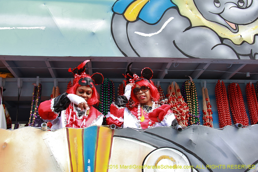 2016-Krewe-of-Femme-Fatale-003335