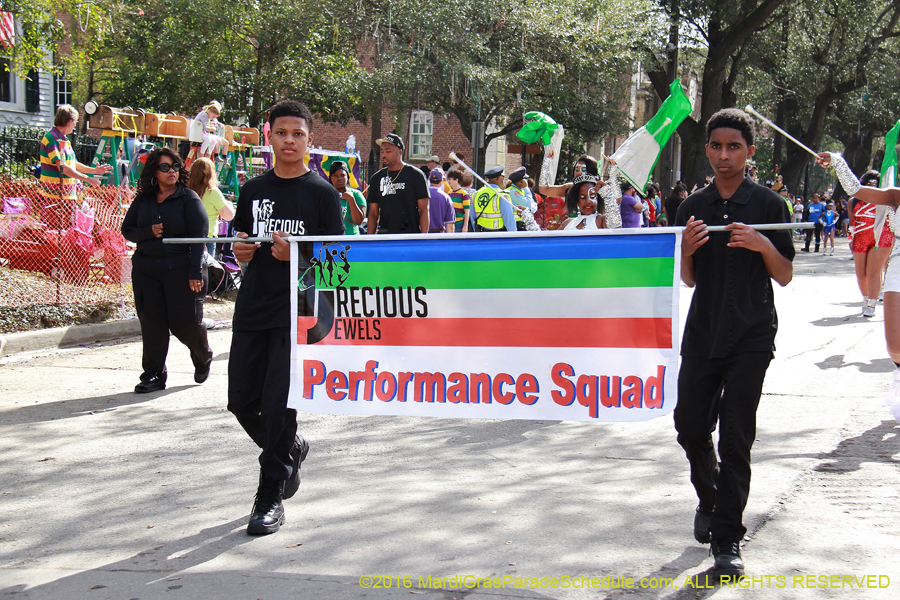 2016-Krewe-of-Femme-Fatale-003397