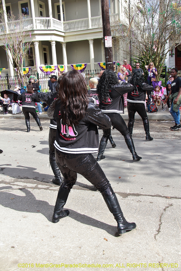 2016-Krewe-of-Femme-Fatale-003435