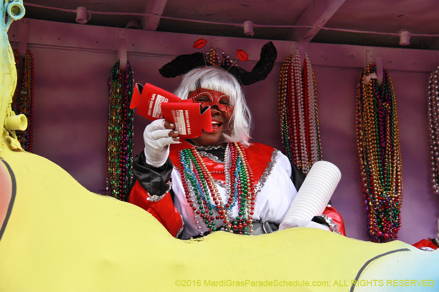 2016-Krewe-of-Femme-Fatale-003444