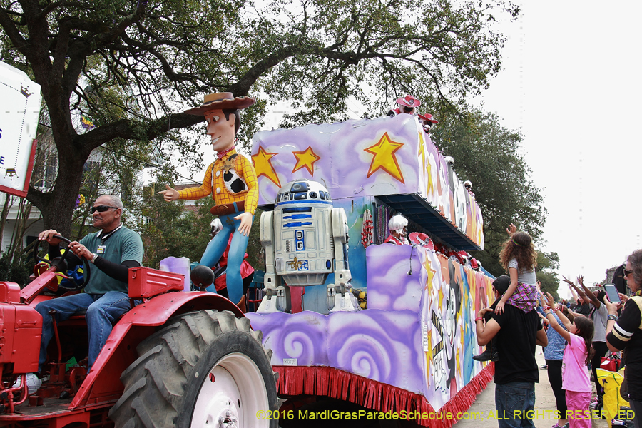 2016-Krewe-of-Femme-Fatale-003474