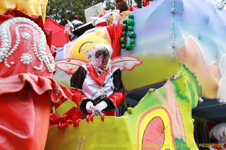 2016-Krewe-of-Femme-Fatale-003510