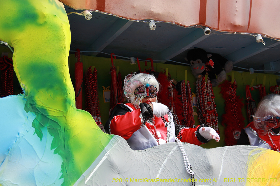 2016-Krewe-of-Femme-Fatale-003514