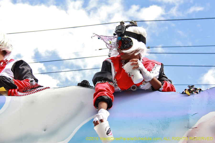 2016-Krewe-of-Femme-Fatale-003515