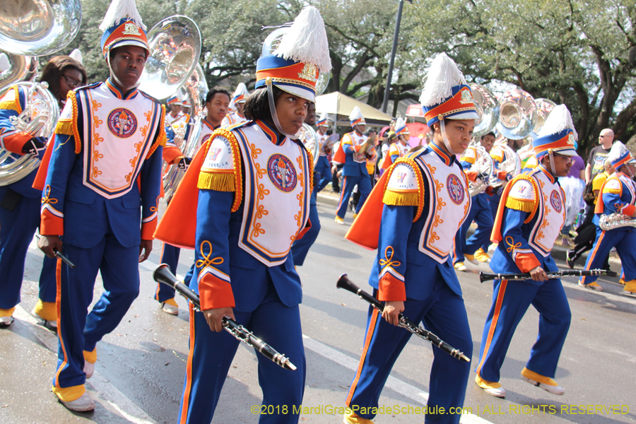 2018-Krewe-of-Femme-Fatale-00002393