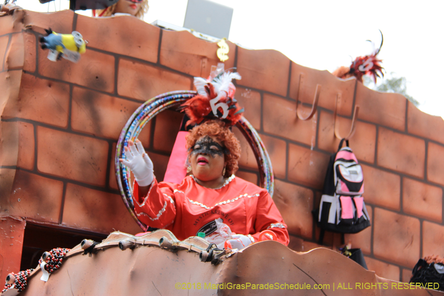 2018-Krewe-of-Femme-Fatale-00002451