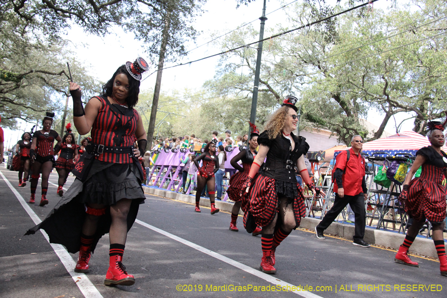M-Krewe-of-Femme-Fatale-2019-002695