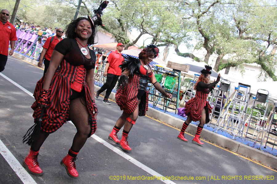 M-Krewe-of-Femme-Fatale-2019-002697