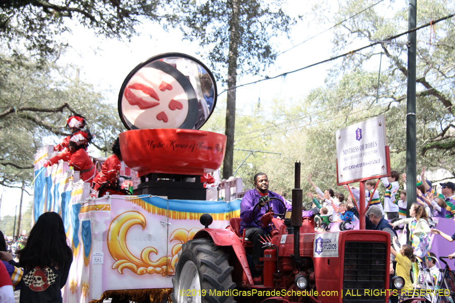 M-Krewe-of-Femme-Fatale-2019-002744