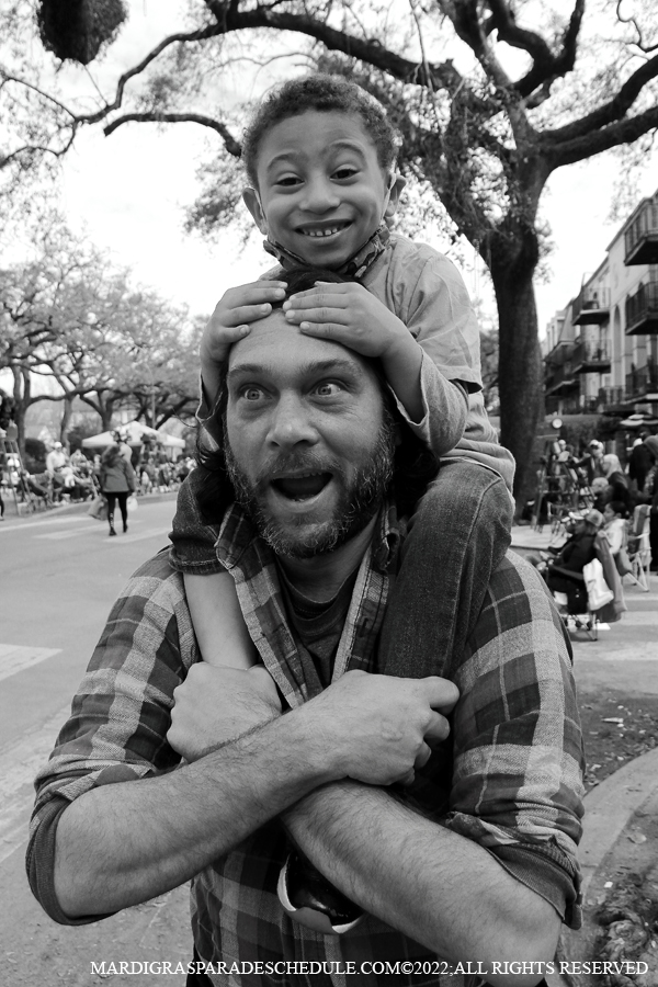 Krewe-of-Femme-Fatale-00001-2022