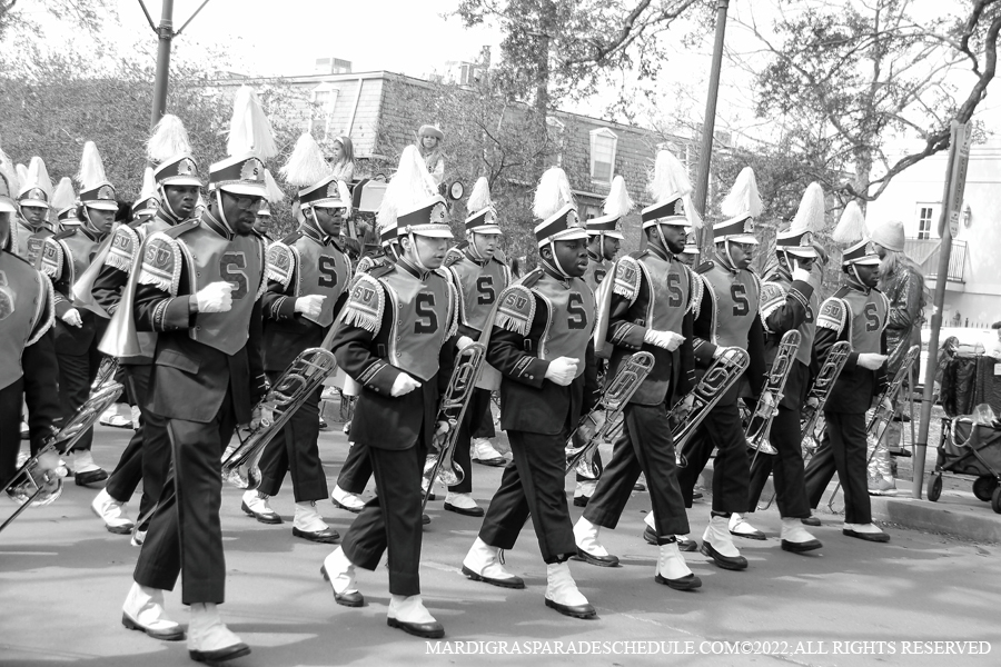 Krewe-of-Femme-Fatale-00006-2022