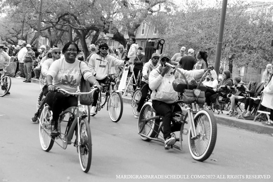 Krewe-of-Femme-Fatale-00028-2022