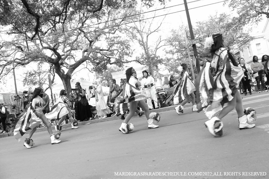 Krewe-of-Femme-Fatale-00038-2022