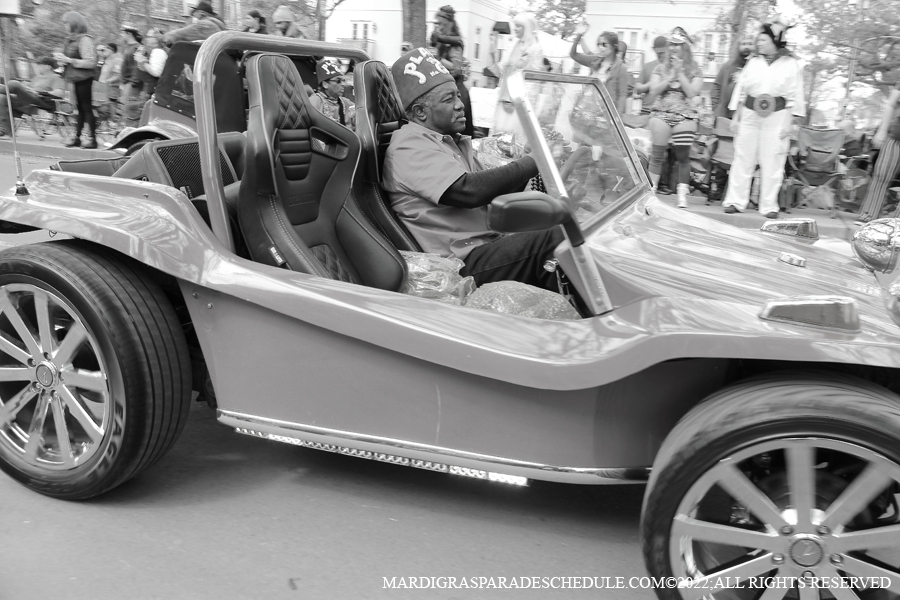 Krewe-of-Femme-Fatale-00041-2022