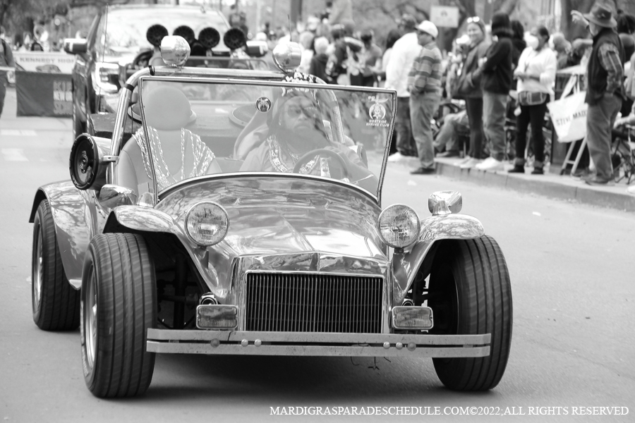 Krewe-of-Femme-Fatale-00042-2022