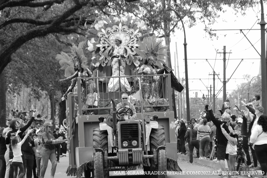 Krewe-of-Femme-Fatale-00061-2022