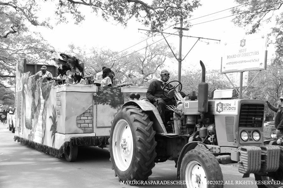 Krewe-of-Femme-Fatale-00089-2022