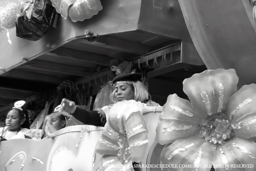 Krewe-of-Femme-Fatale-00102-2022