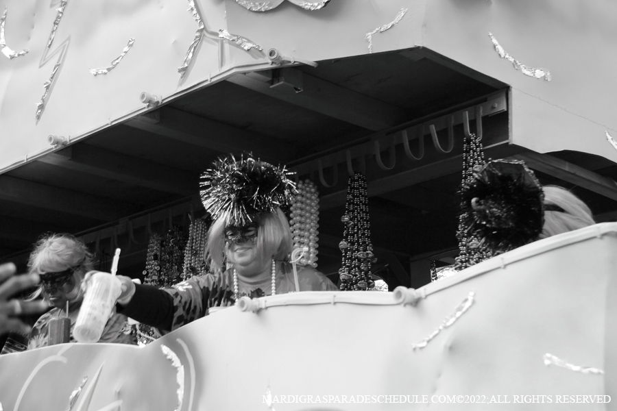 Krewe-of-Femme-Fatale-00135-2022