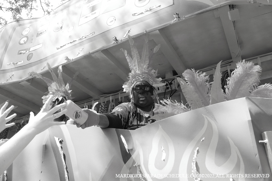 Krewe-of-Femme-Fatale-00154-2022