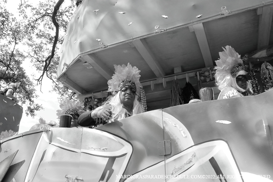 Krewe-of-Femme-Fatale-00164-2022