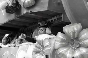 Krewe-of-Femme-Fatale-00102-2022