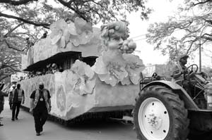 Krewe-of-Femme-Fatale-00134-2022