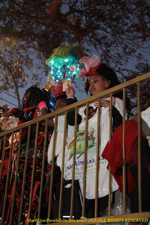 Mystic-Krwew-Femme-Fatale-2025-002803