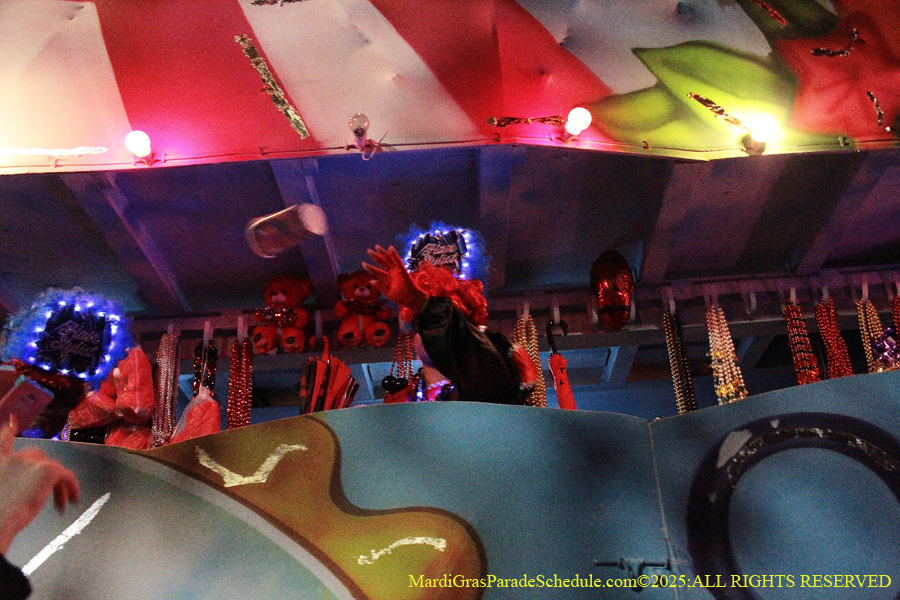 Mystic-Krwew-Femme-Fatale-2025-002864