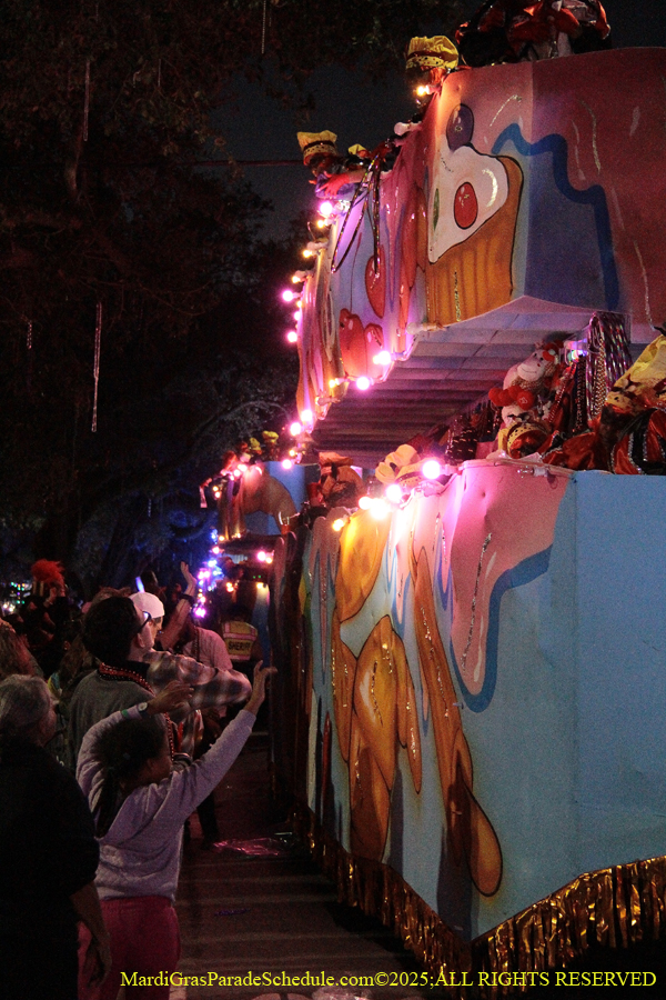 Mystic-Krwew-Femme-Fatale-2025-002871