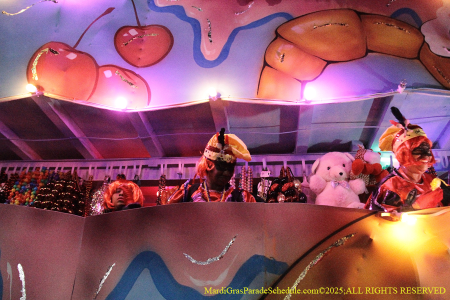 Mystic-Krwew-Femme-Fatale-2025-002873