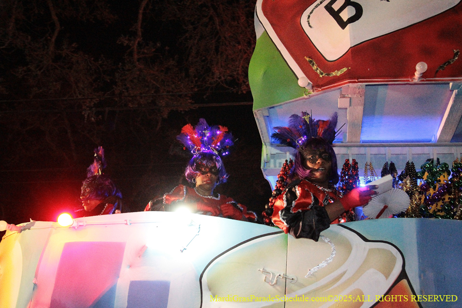 Mystic-Krwew-Femme-Fatale-2025-002938