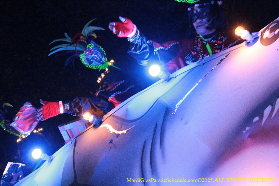 Mystic-Krwew-Femme-Fatale-2025-002954