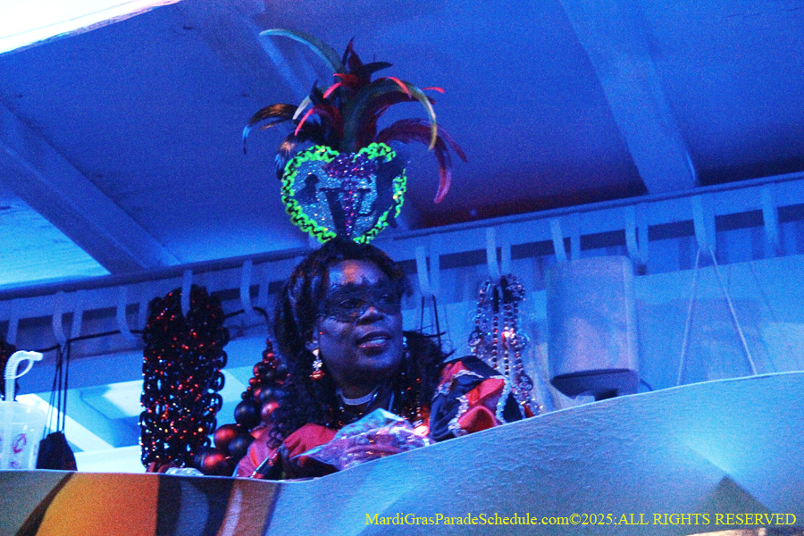 Mystic-Krwew-Femme-Fatale-2025-002955