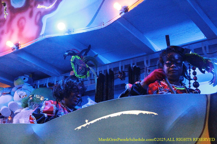 Mystic-Krwew-Femme-Fatale-2025-002956