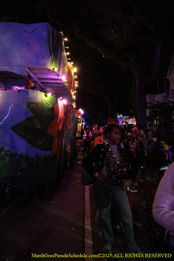 Mystic-Krwew-Femme-Fatale-2025-002974