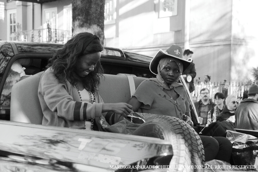 Krewe-of-Freret-00086-2022